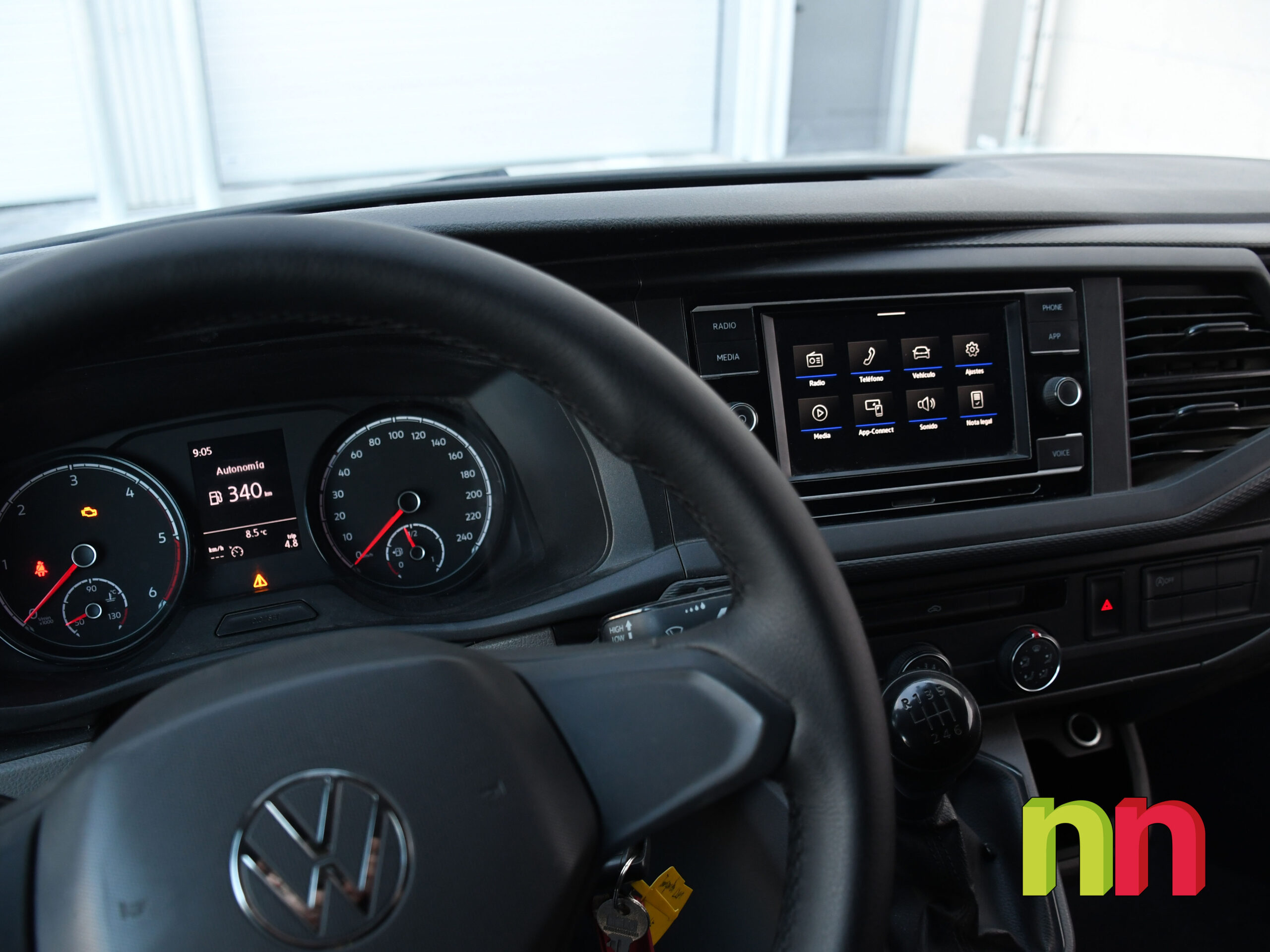 VOLKSWAGEN Transporter L2H1 FG 2.0TDi 150cv