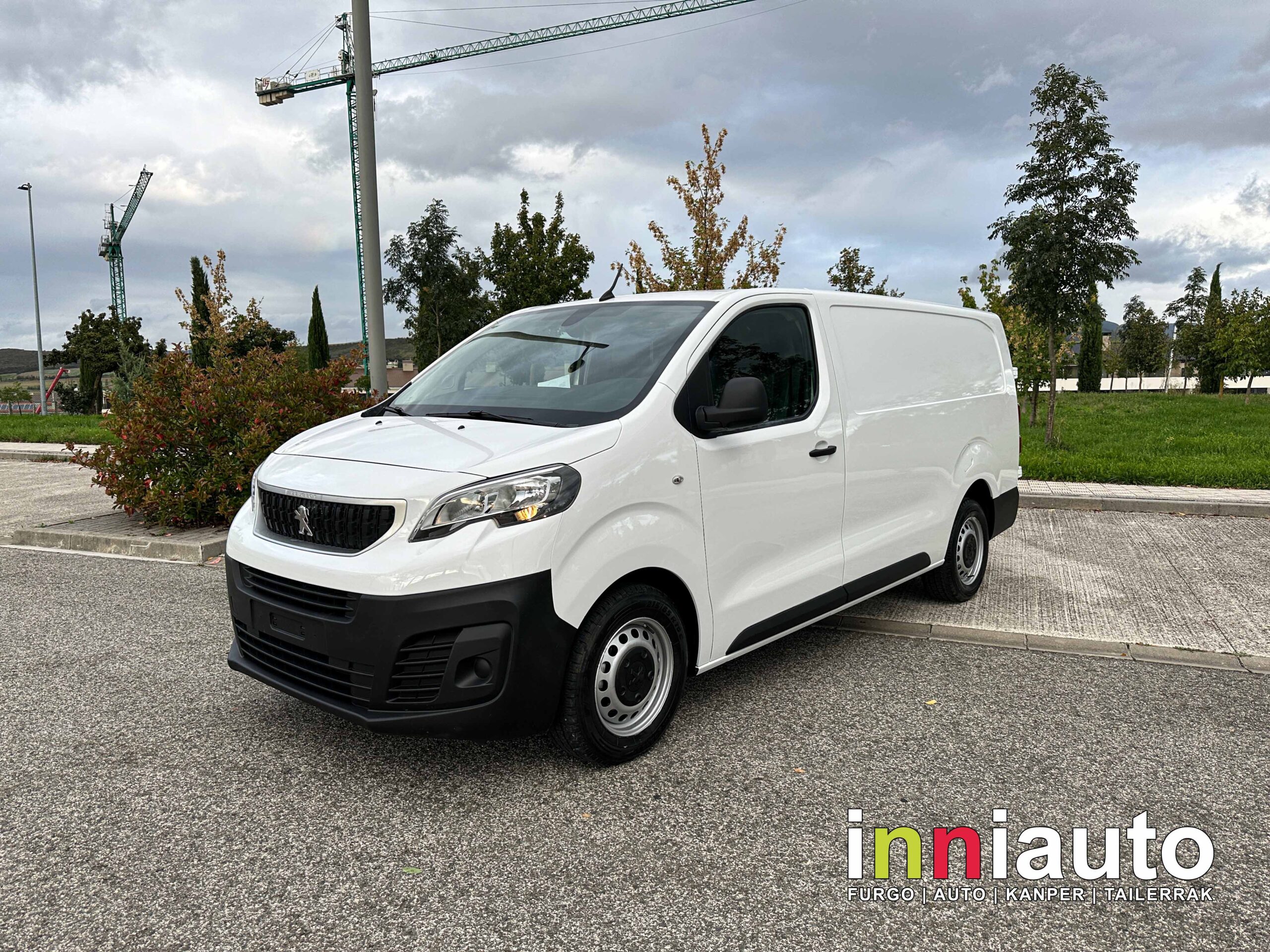 PEUGEOT Expert Long 2.0 BlueHDi 120cv + NAVI