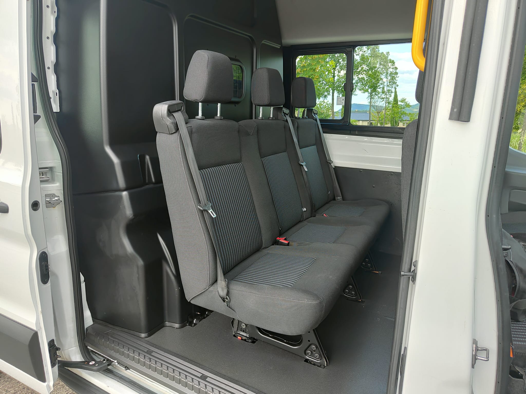 FORD Transit L3H2 Combi 6 plazas 2.0 TDCi 130cv